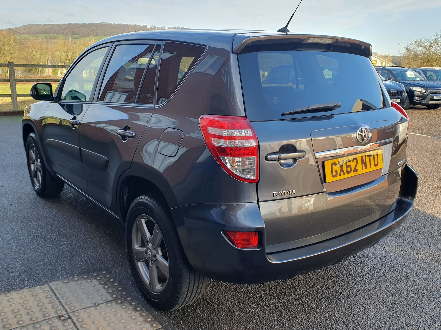 Used Toyota RAV4 2012 for sale - 76957659: Photo 11