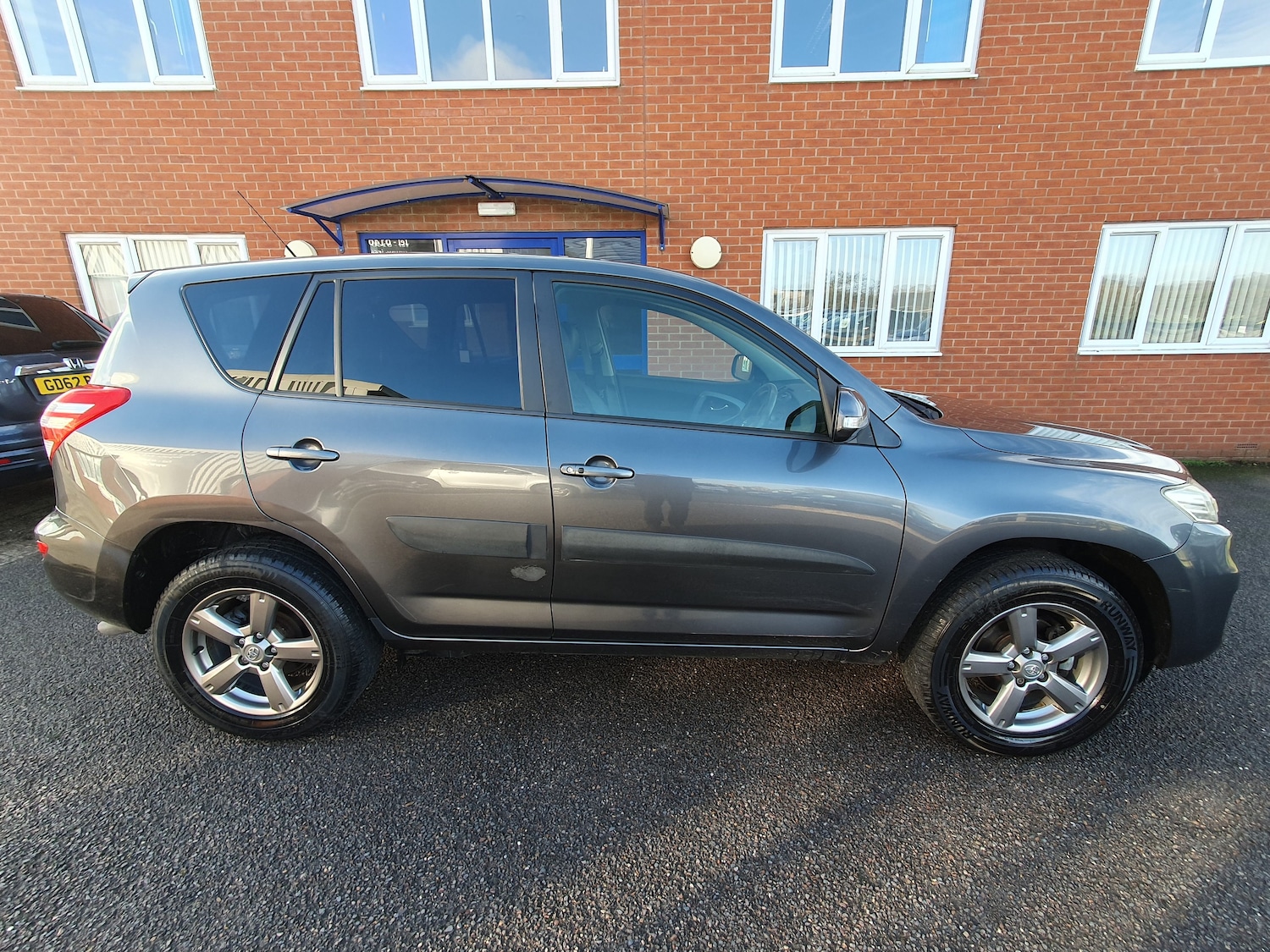 Used Toyota RAV4 2012 for sale - 76957659: Photo 16