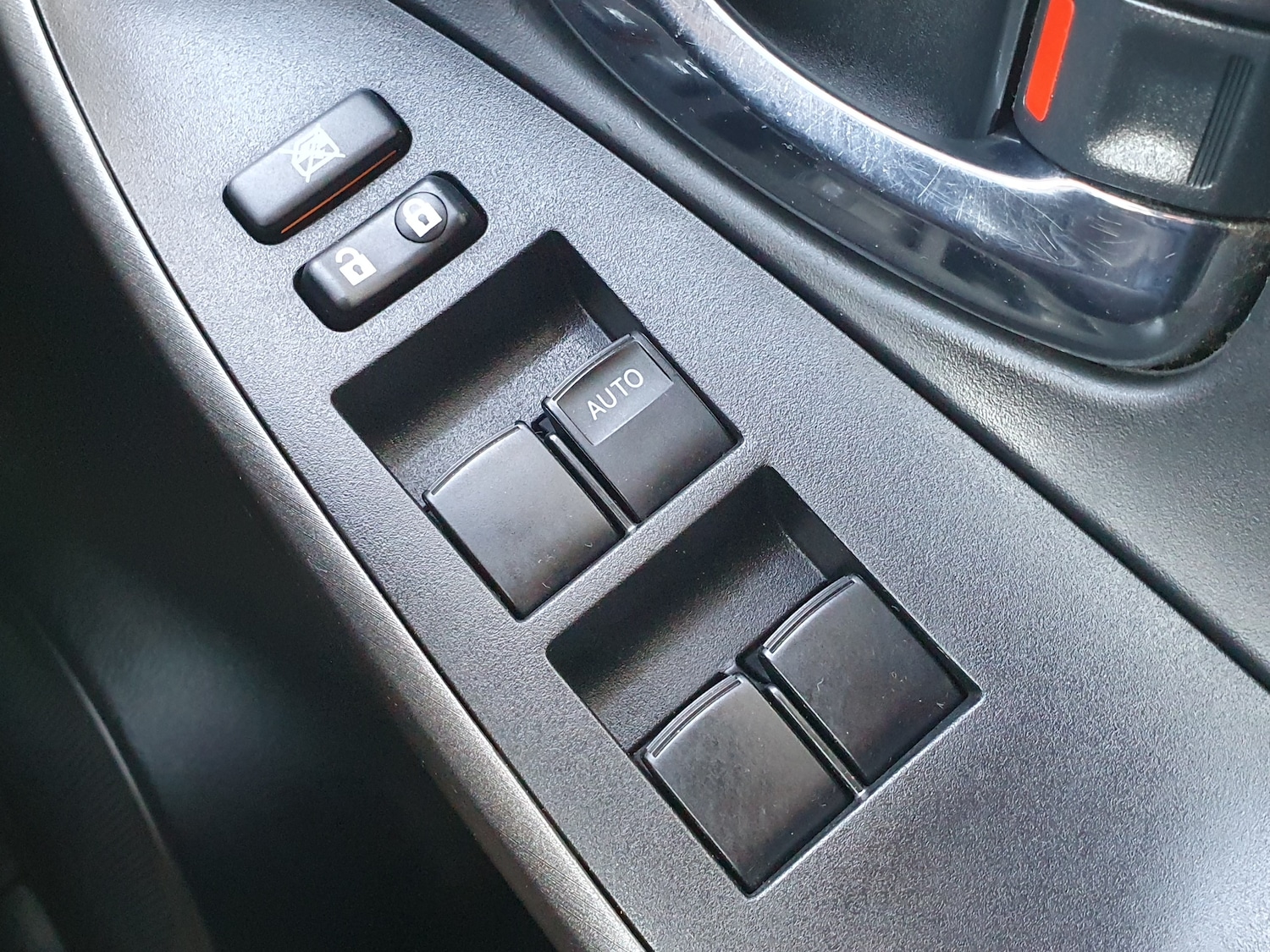 Used Toyota RAV4 2012 for sale - 76957659: Photo 40