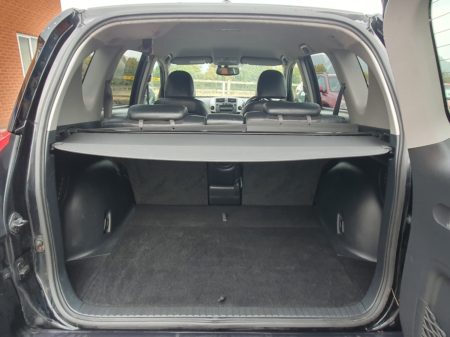 Used Toyota RAV4 2010 for sale - 76143618: Photo 23
