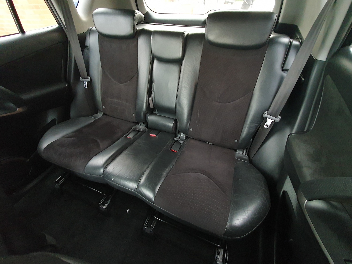 Used Toyota RAV4 2010 for sale - 76143618: Photo 45
