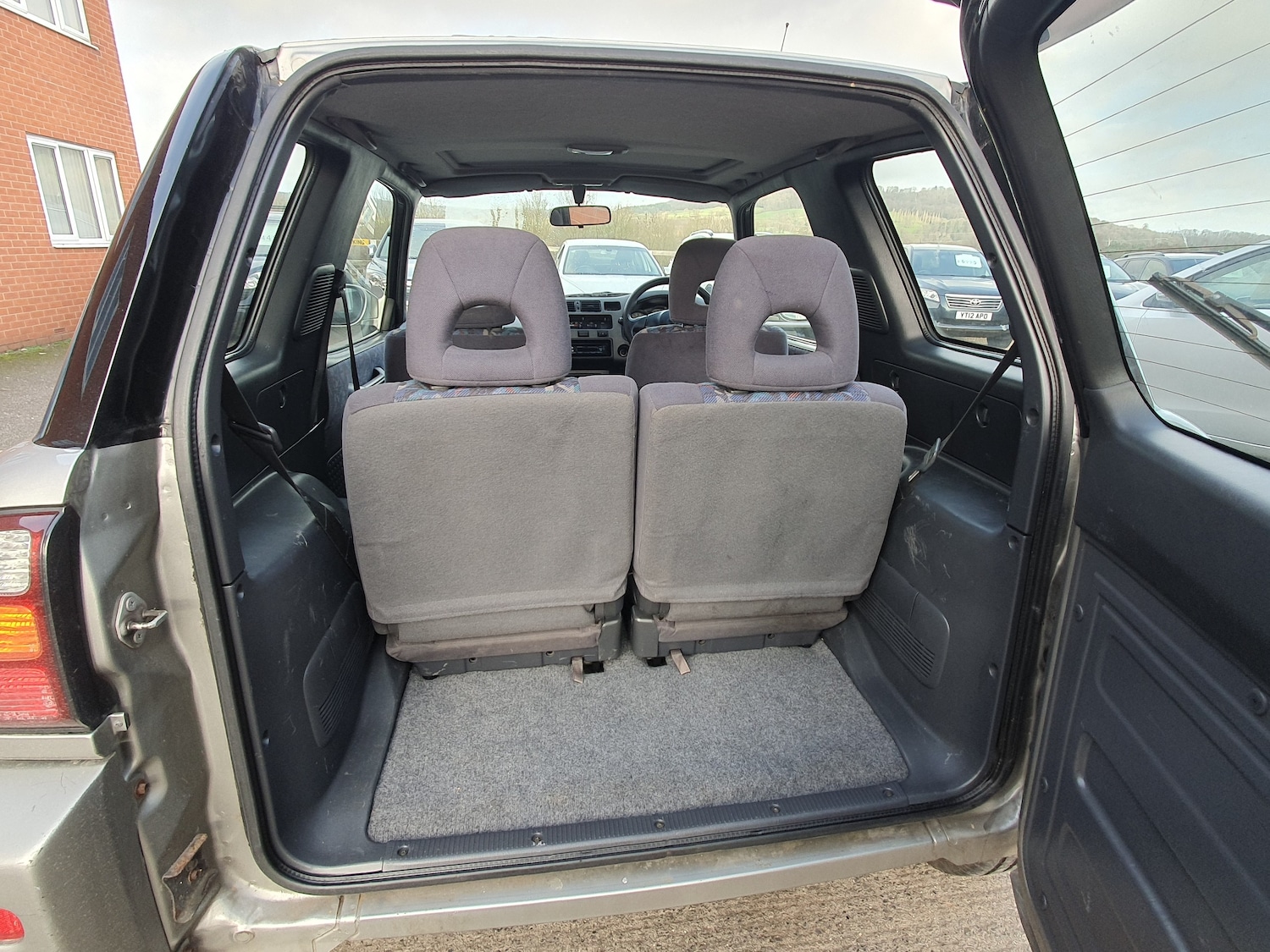 Used Toyota RAV4 1999 for sale - 76896371: Photo 16