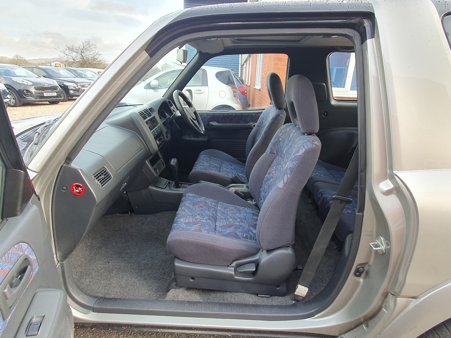 Used Toyota RAV4 1999 for sale - 76896371: Photo 20