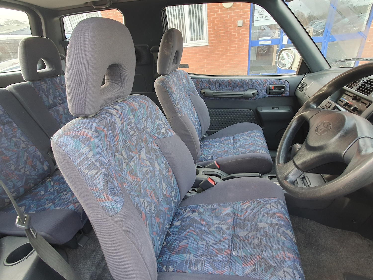 Used Toyota RAV4 1999 for sale - 76896371: Photo 21