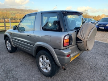 Used Toyota RAV4 1999 for sale - 76896371: Photo