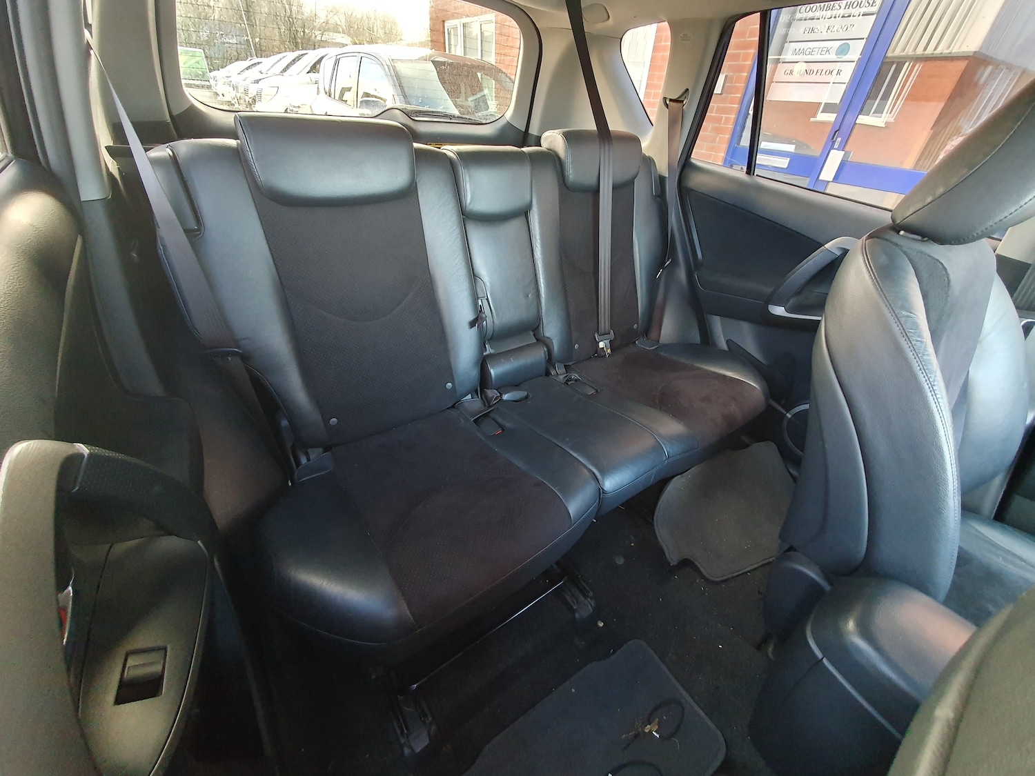 Used Toyota RAV4 2011 for sale - 77002029: Photo 11