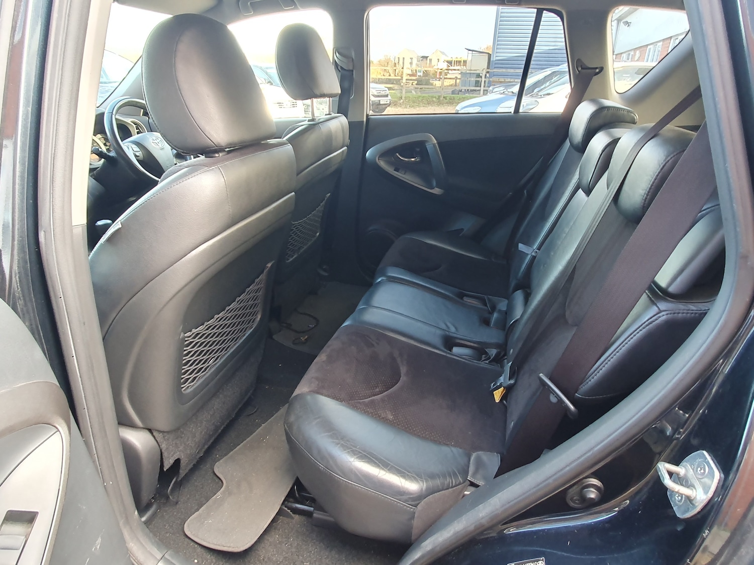 Used Toyota RAV4 2011 for sale - 77002029: Photo 20