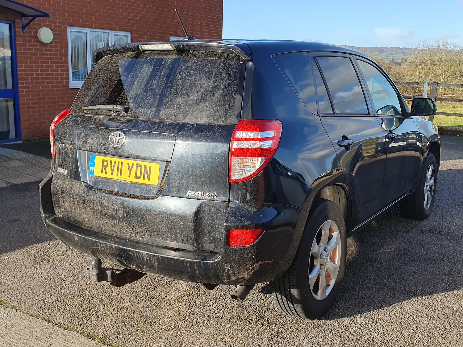 Used Toyota RAV4 2011 for sale - 77002029: Photo 3