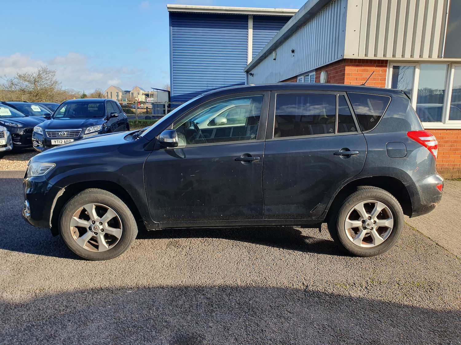Used Toyota RAV4 2011 for sale - 77002029: Photo 6