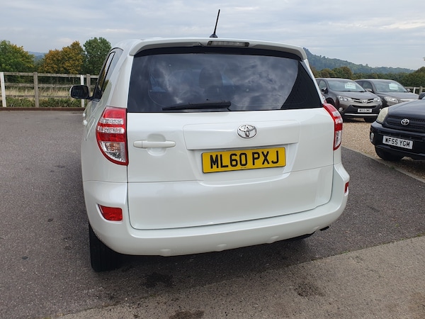 Used Toyota RAV4 2010 for sale - 76273777: Photo 15