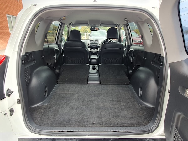 Used Toyota RAV4 2010 for sale - 76273777: Photo 22