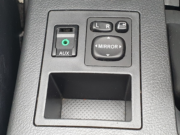 Used Toyota RAV4 2010 for sale - 76273777: Photo 41