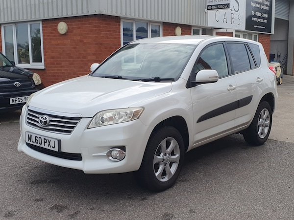 Used Toyota RAV4 2010 for sale - 76273777: Photo 8
