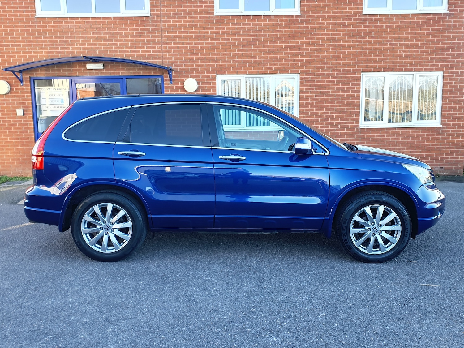 Used Honda CR-V 2011 for sale - 76641664: Photo 11