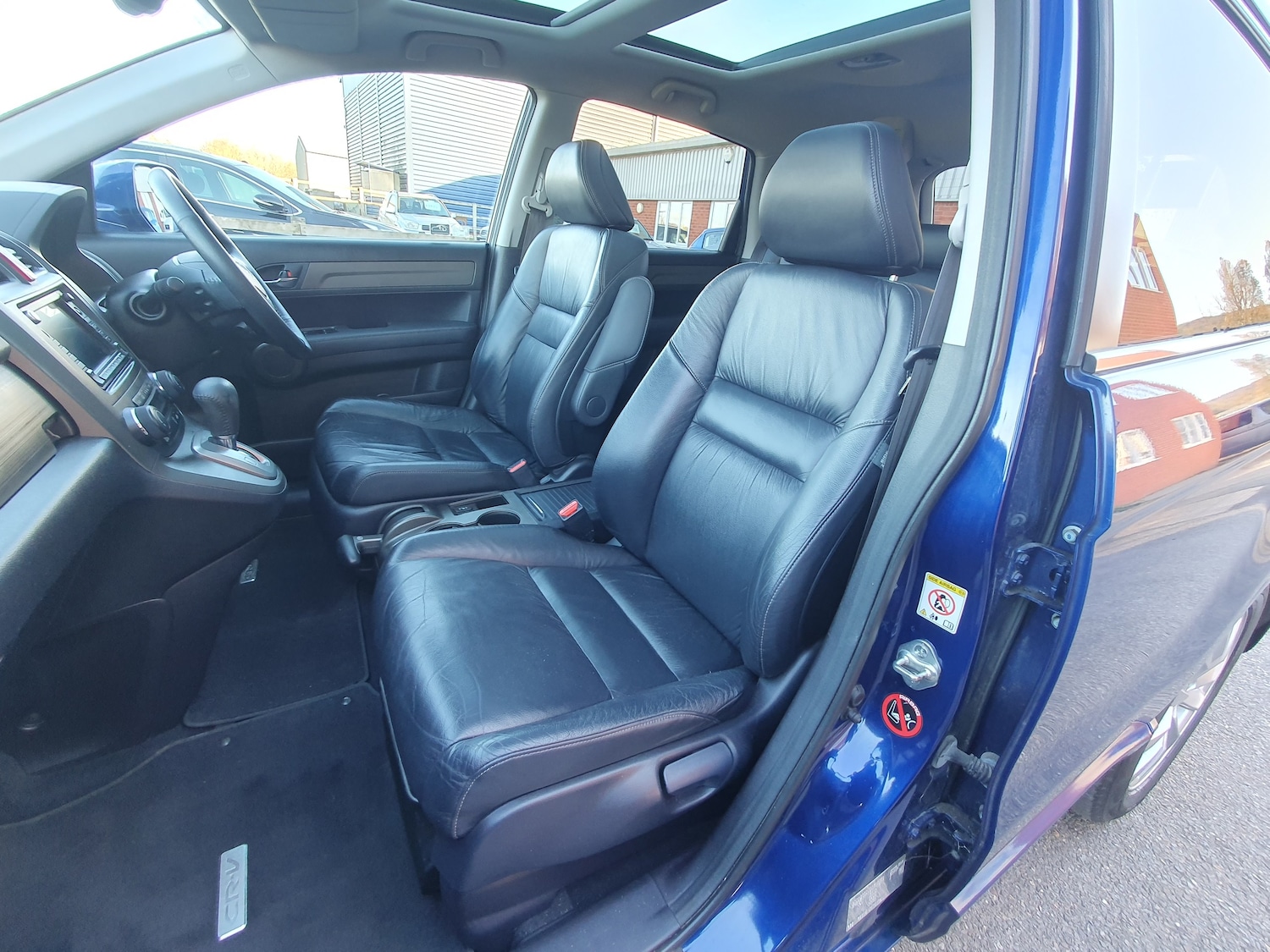 Used Honda CR-V 2011 for sale - 76641664: Photo 28