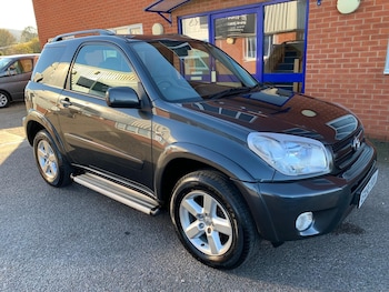 2005 (55) - 2.0 XT-R 3dr Auto