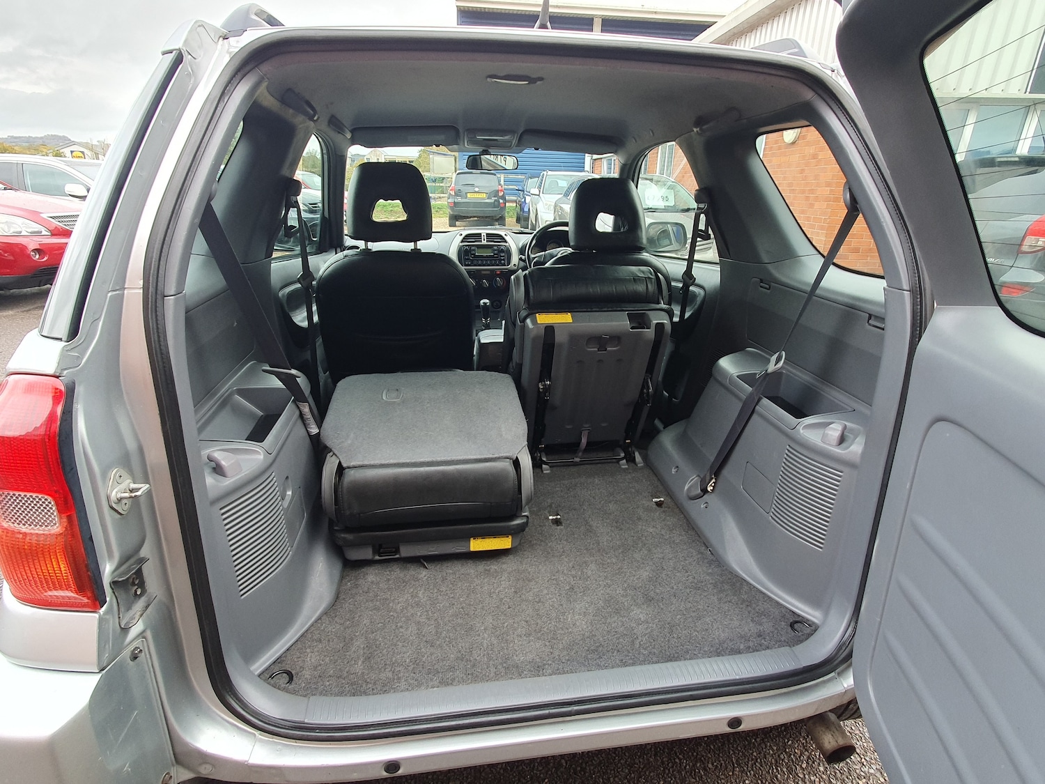 Used Toyota RAV4 2003 for sale - 76416489: Photo 20