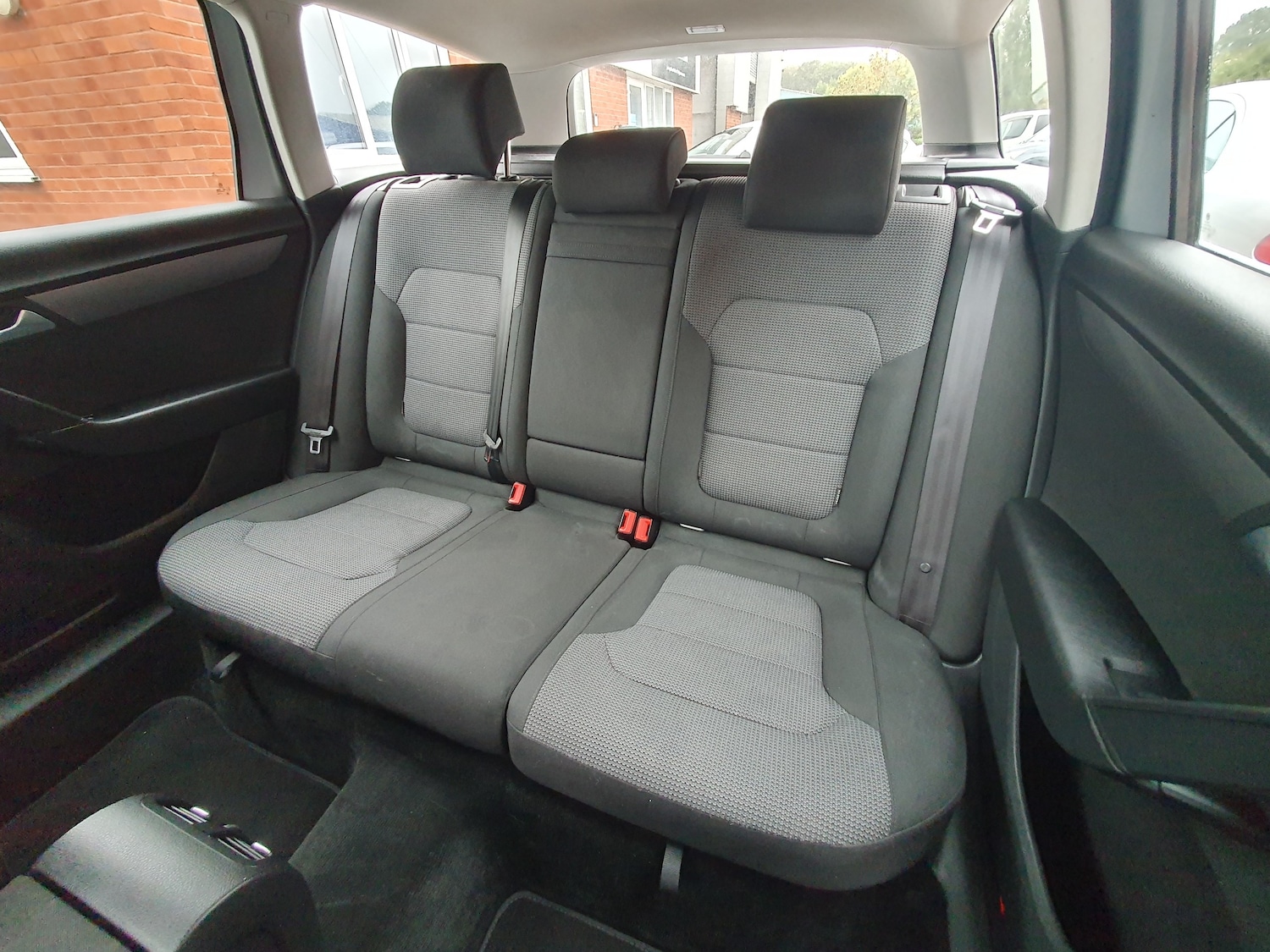 Used Volkswagen Passat 2013 for sale - 76149183: Photo 25
