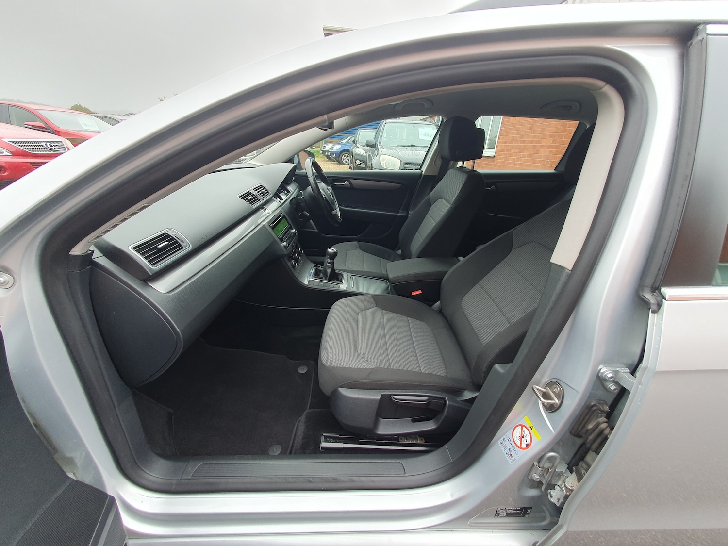 Used Volkswagen Passat 2013 for sale - 76149183: Photo 28