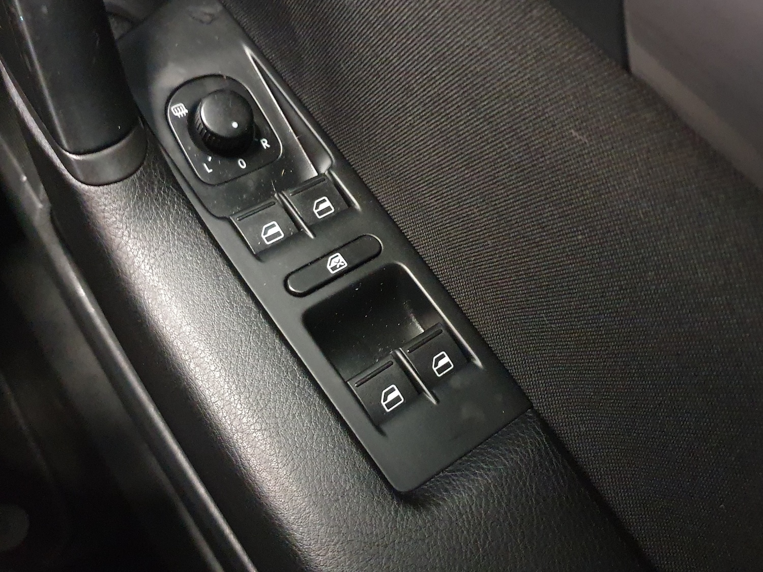 Used Volkswagen Passat 2013 for sale - 76149183: Photo 33