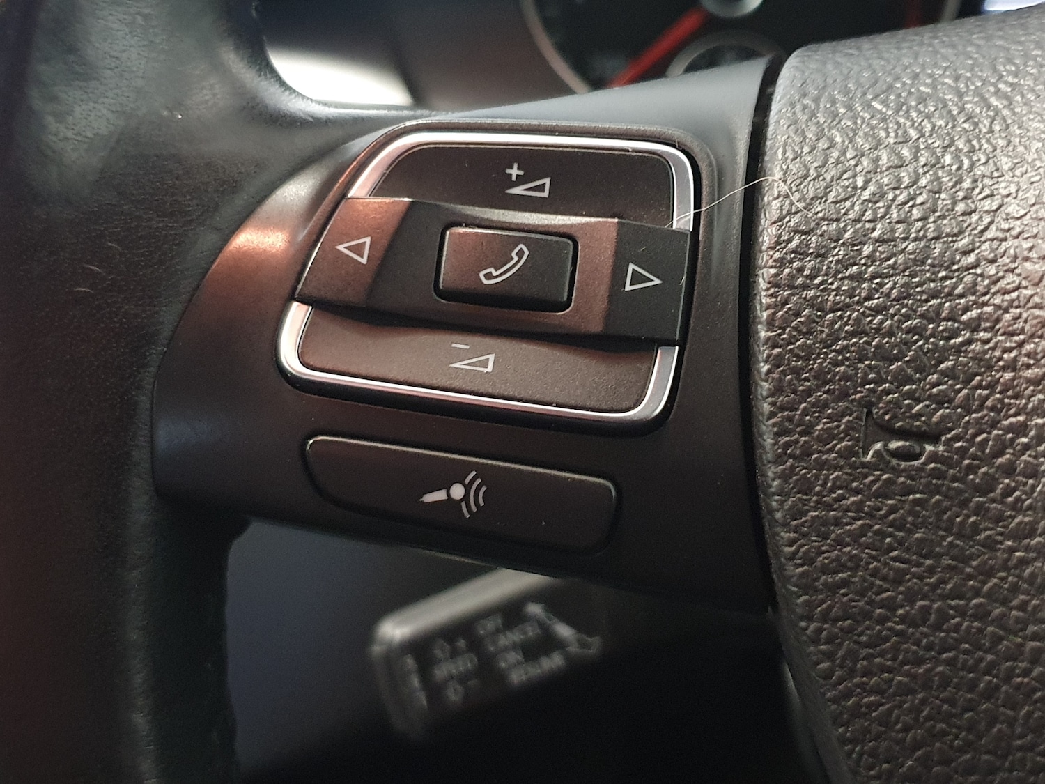 Used Volkswagen Passat 2013 for sale - 76149183: Photo 37