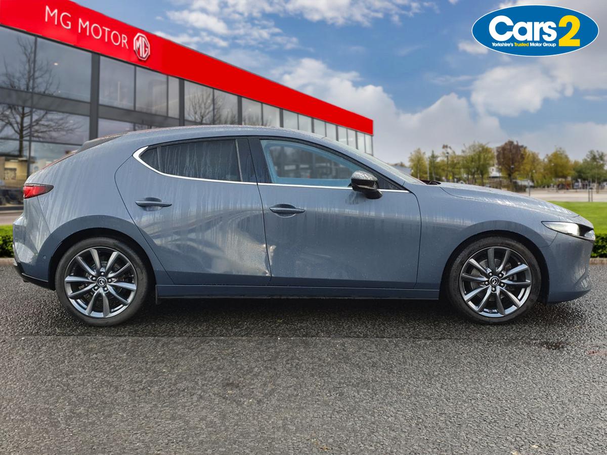 Used Mazda Mazda3 2019 for sale - 76842143: Photo 2