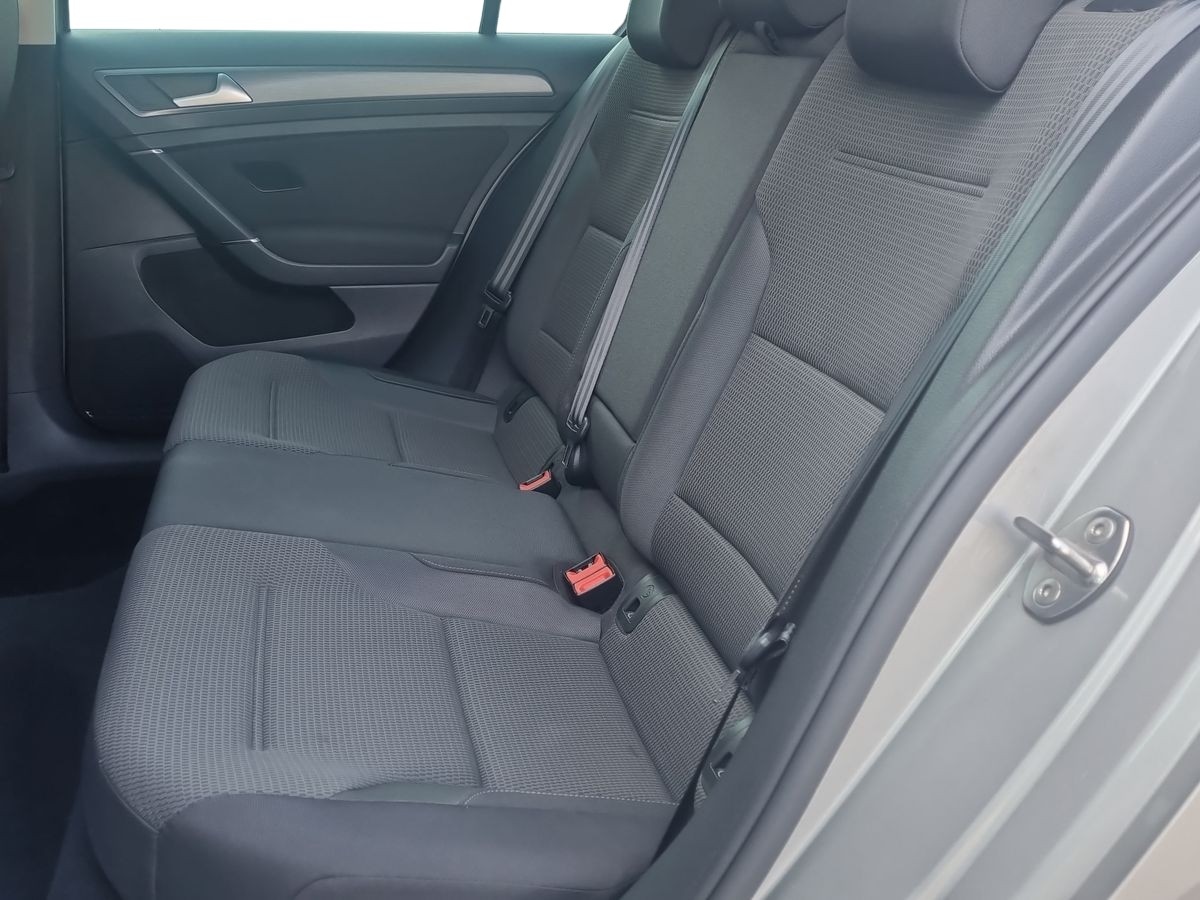 2019 Volkswagen Golf 1.6 TDI Match 5dr Hatchback Diesel Manual - Picture 17 of 24