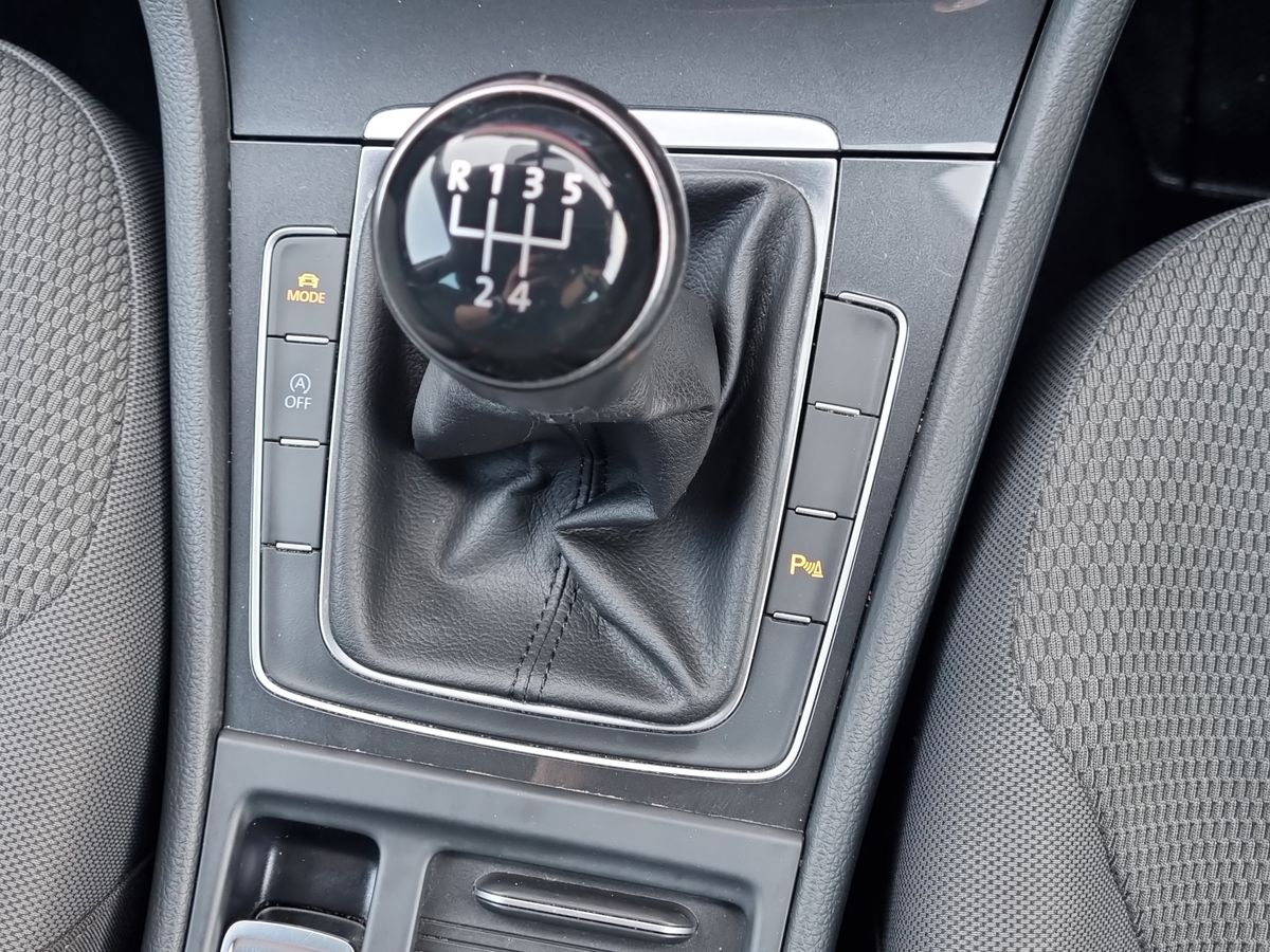 2019 Volkswagen Golf 1.6 TDI Match 5dr Hatchback Diesel Manual - Picture 21 of 24