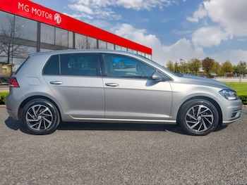 Used Volkswagen Golf 2019 for sale - 75410095: Photo