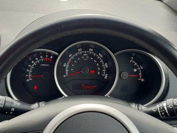 Used Kia Venga 2018 for sale - 76241616: Photo 14