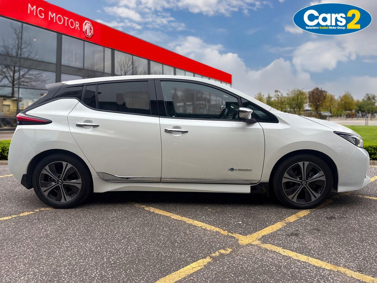 Used Nissan Leaf 2018 for sale - 77614360: Photo 2