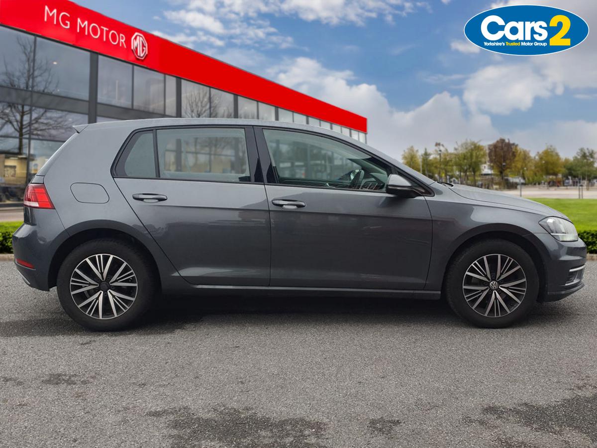 Used Volkswagen Golf 2018 for sale - 76514782: Photo 2
