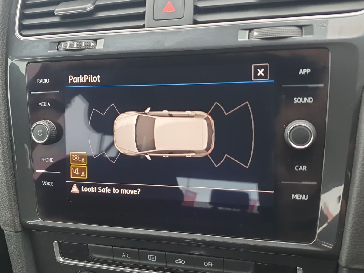 Used Volkswagen Golf 2018 for sale - 76514782: Photo 23