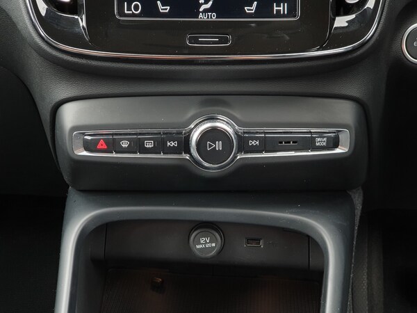 Used Volvo XC40 2021 for sale - 75410055: Photo 17