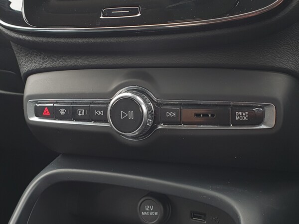 Used Volvo XC40 2021 for sale - 75410055: Photo 22