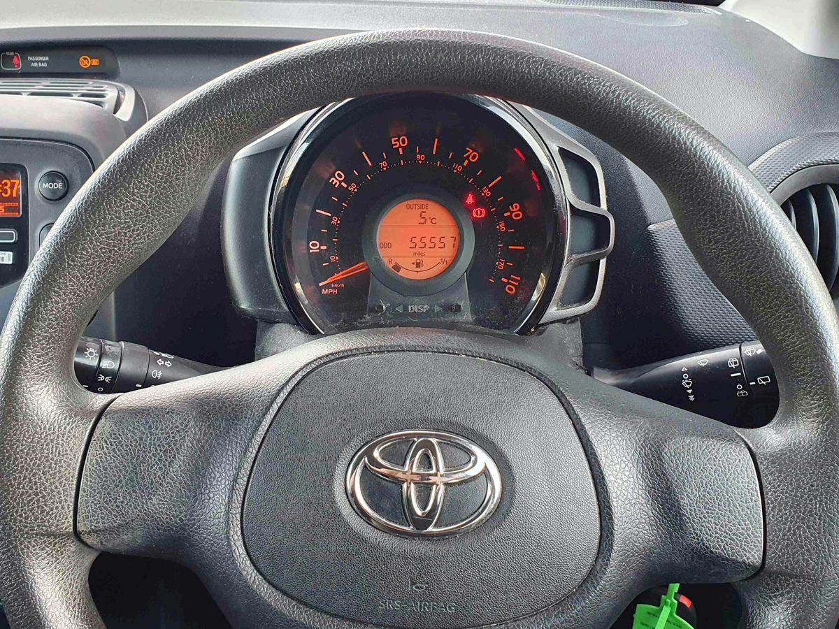 Used Toyota AYGO 2015 for sale - 77232091: Photo 13