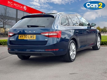 Used Skoda Superb 2020 for sale - 75534227: Photo
