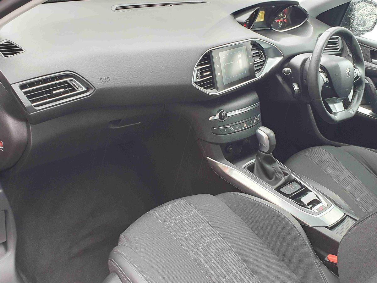 Used Peugeot 308 2017 for sale - 77470936: Photo 15