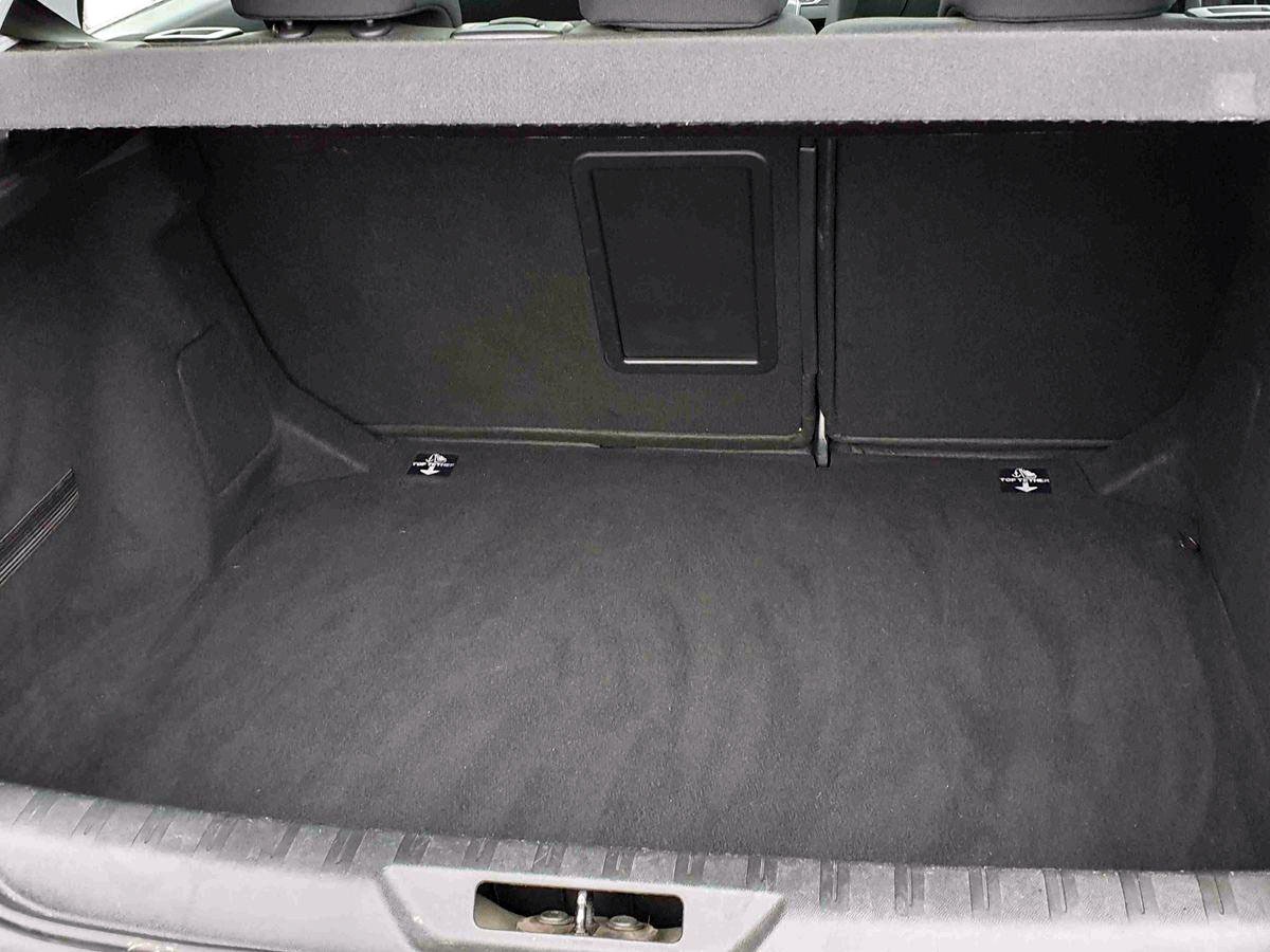 Used Peugeot 308 2017 for sale - 77470936: Photo 18