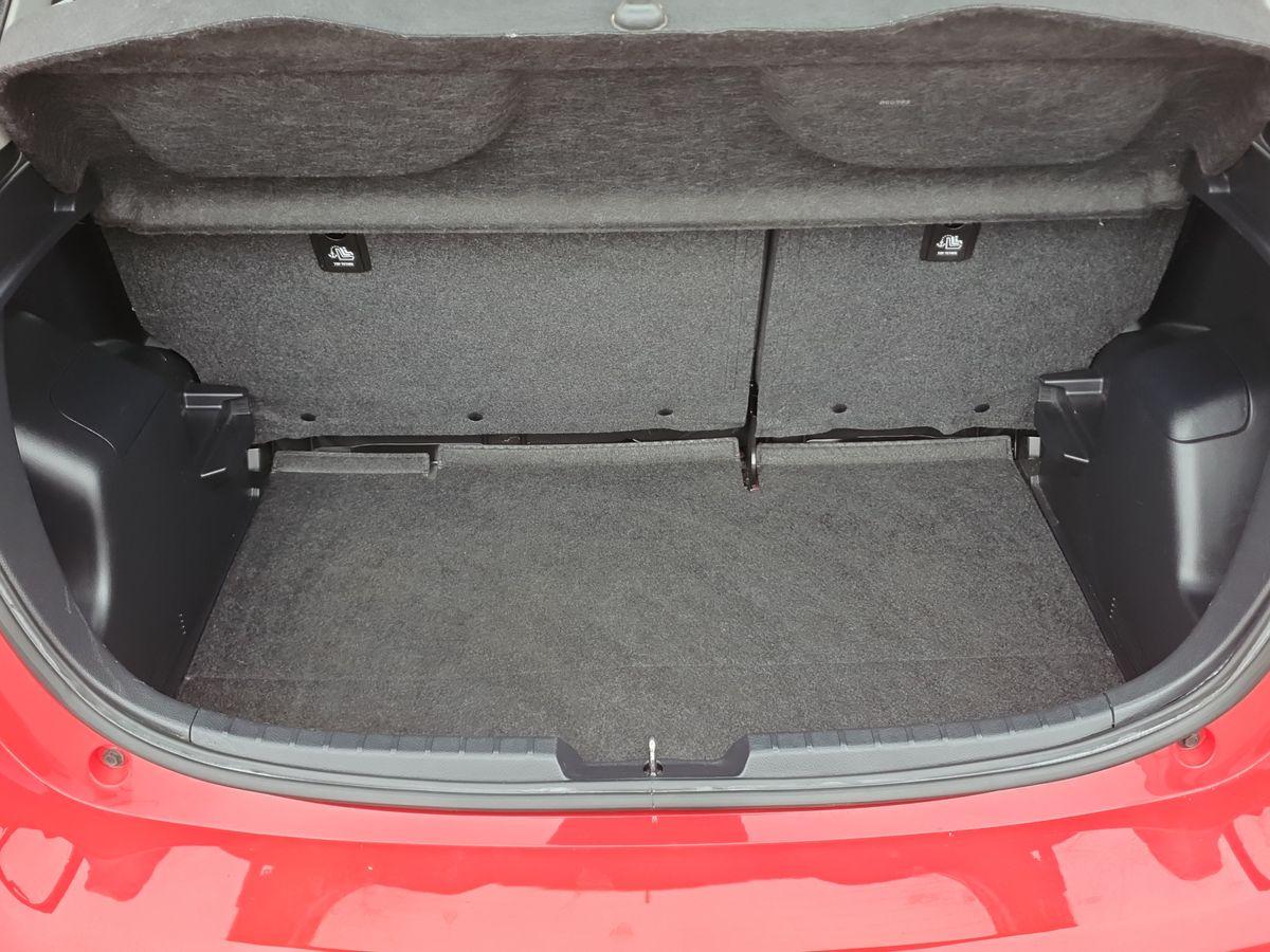 Used Toyota Yaris 2019 for sale - 76312078: Photo 18