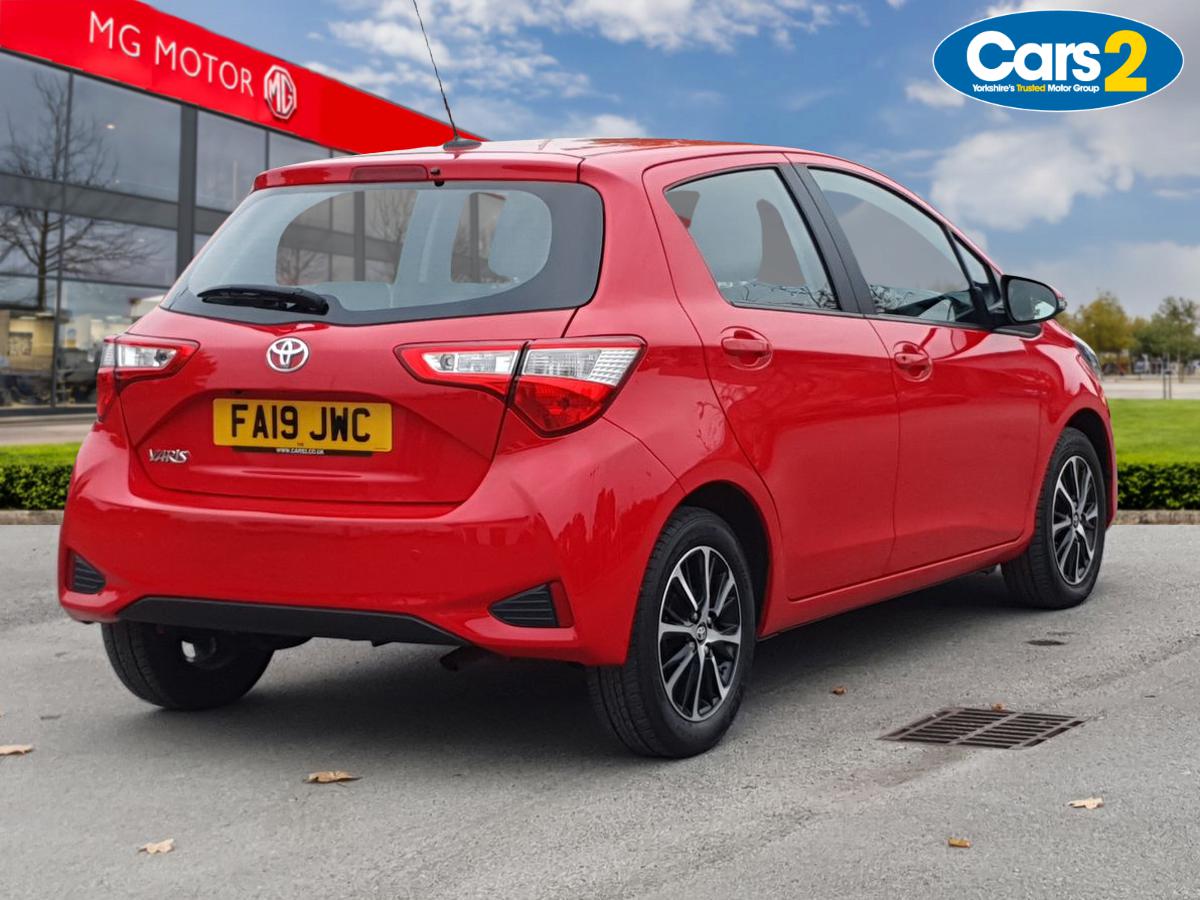 Used Toyota Yaris 2019 for sale - 76312078: Photo 3