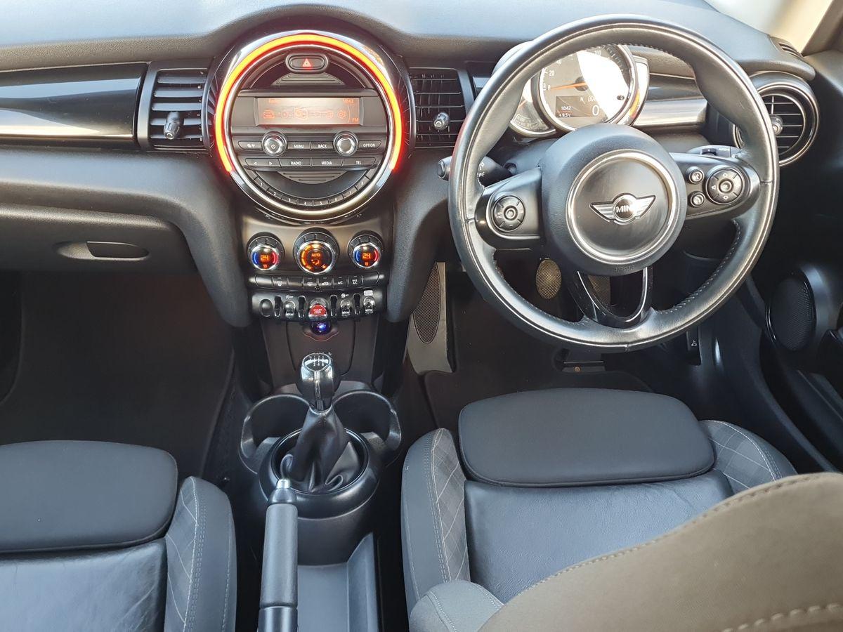 Used MINI Hatch 2018 for sale - 76372761: Photo 11