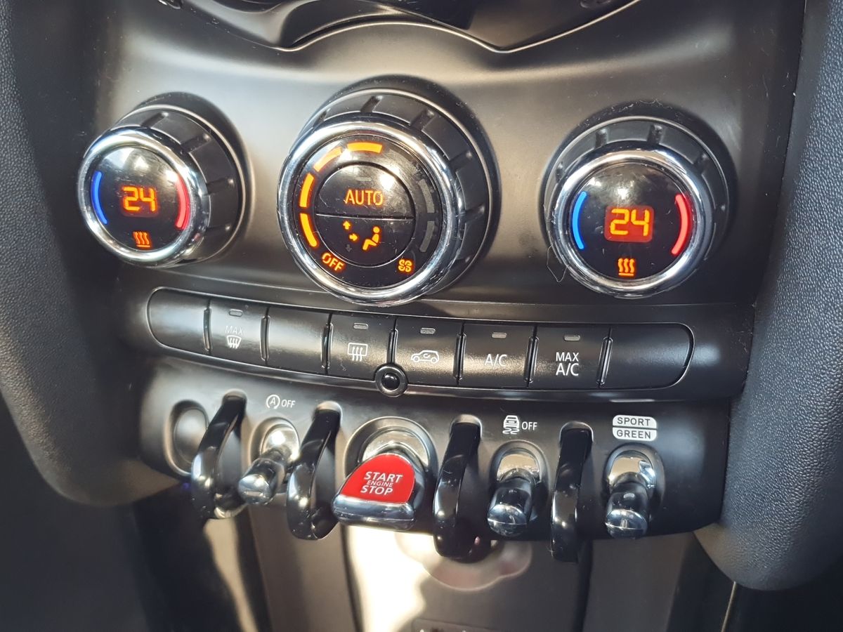 Used MINI Hatch 2018 for sale - 76372761: Photo 23