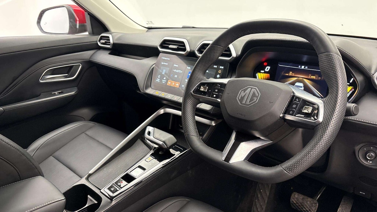 Used MG MG ZS 2025 for sale - 77116060: Photo 2