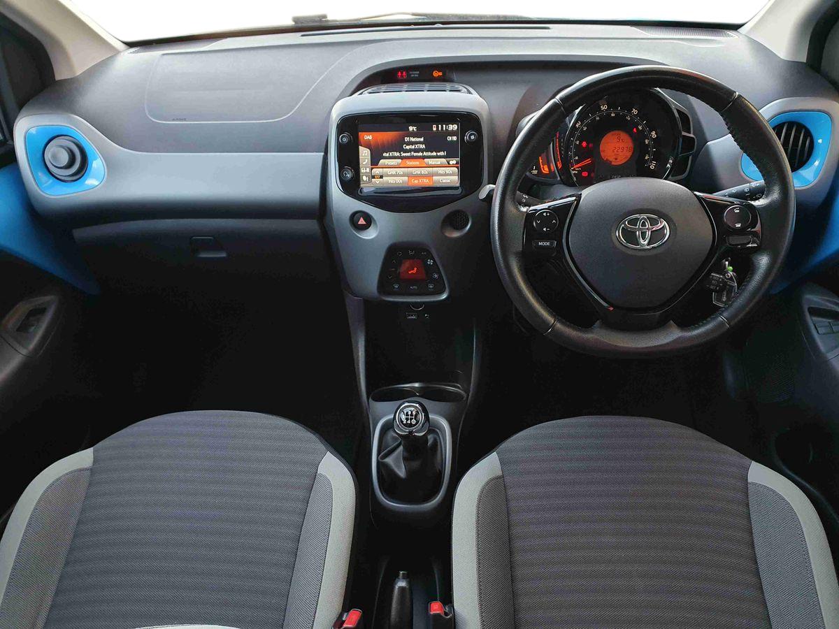 Used Toyota AYGO 2019 for sale - 78117682: Photo 11