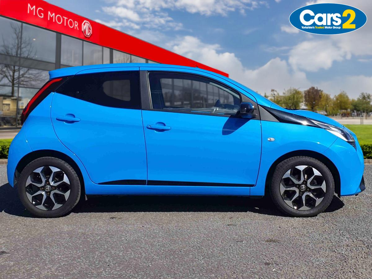 Used Toyota AYGO 2019 for sale - 78117682: Photo 2