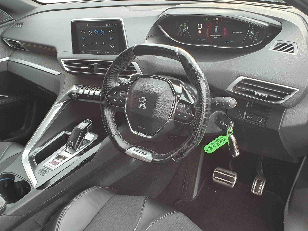 Used Peugeot 5008 2018 for sale - 76842105: Photo 10