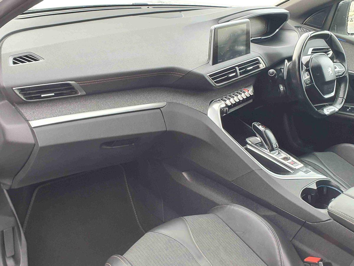 Used Peugeot 5008 2018 for sale - 76842105: Photo 15