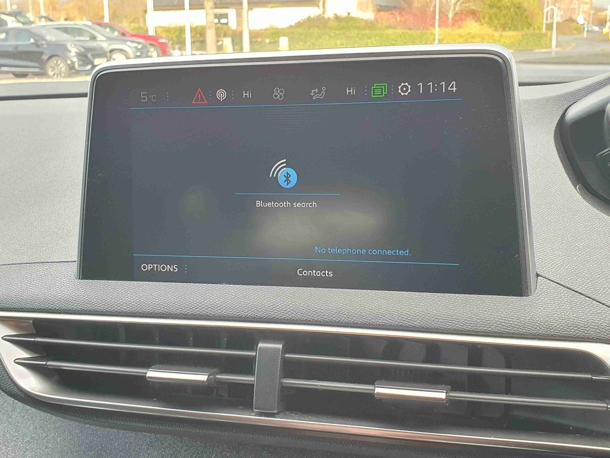 Used Peugeot 5008 2018 for sale - 76842105: Photo 21