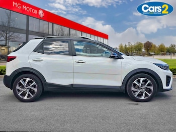 Used Kia Stonic 2021 for sale - 79441972: Photo